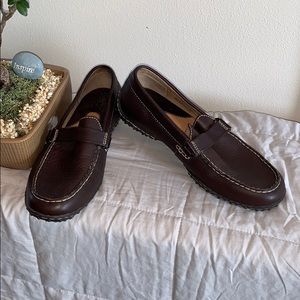 Women's BORN driving shoe size 9